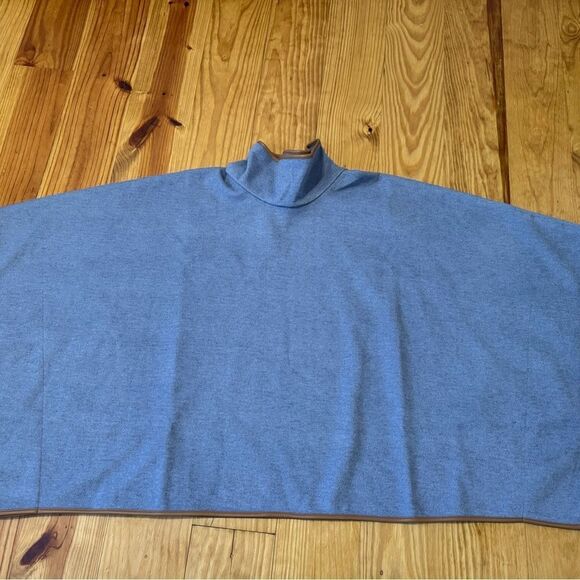 NWT Tuckernuck Women’s Leather Trim Funnel Piper Poncho One Size Slate Blue - Picture 4 of 12